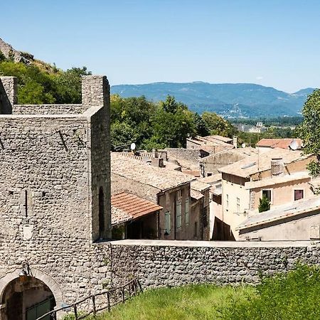 Maison De Ville Шатонеф-дю-Рон Экстерьер фото